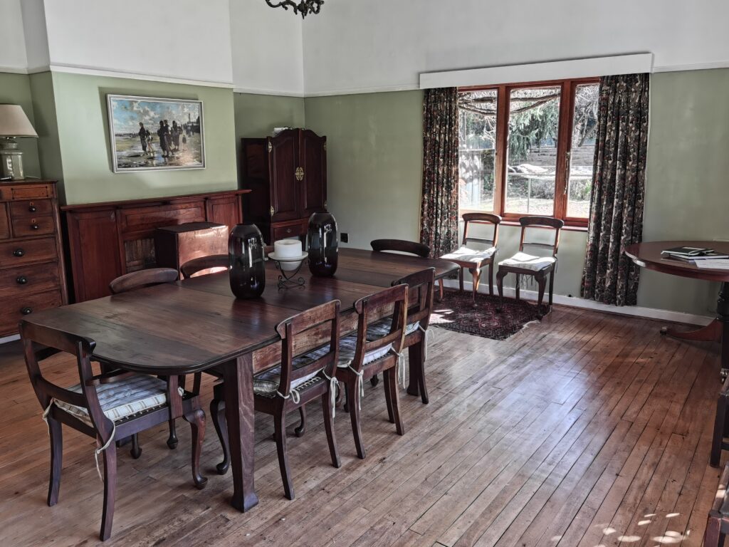 Pitlochrie cottages farmhouse diningroom
